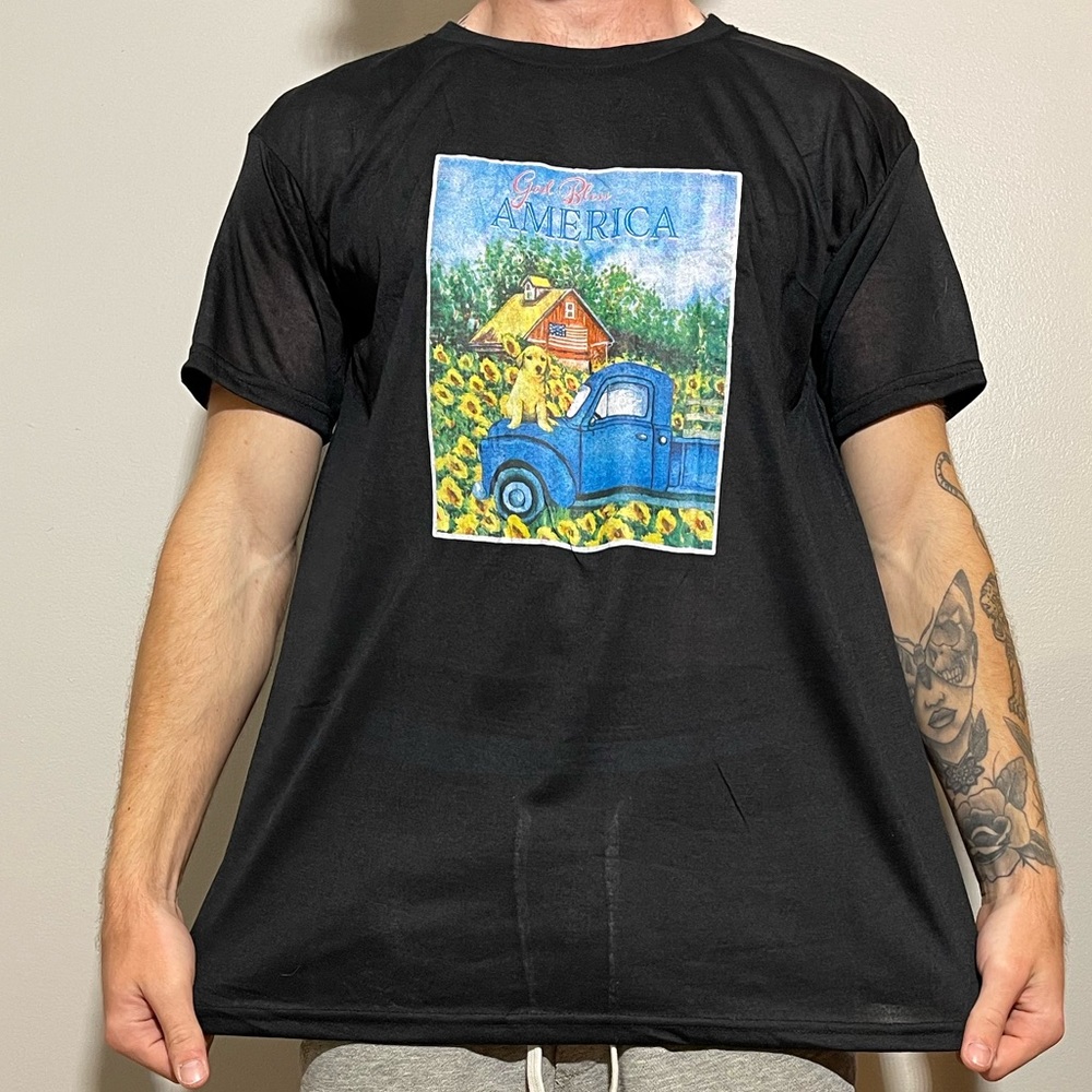Mens Vintage God Bless America Graphic T-shirt